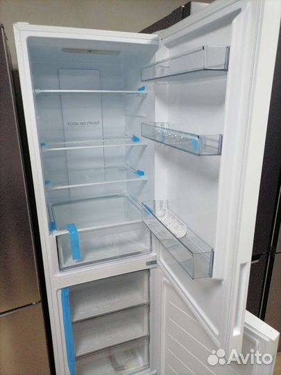 Новый холодильник Haier 2023 года No Frost белый