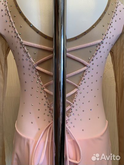 Платье для фигурного катания