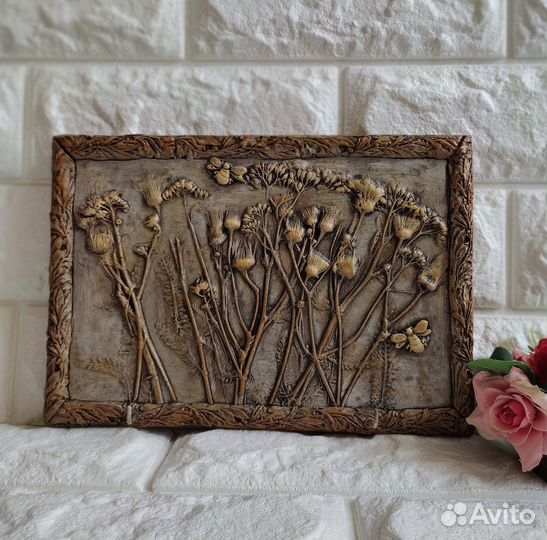 Настенное панно-ключница или вешалка для полотенец