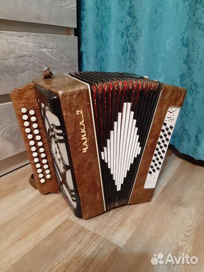 Гармонь Чайка 2