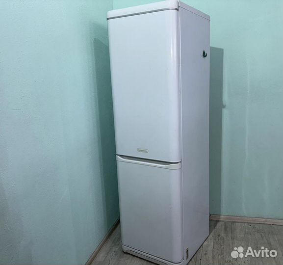 Холодильник hotpoint ariston бу