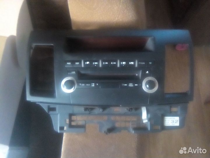 Магнитофон Митсубиси Лансер