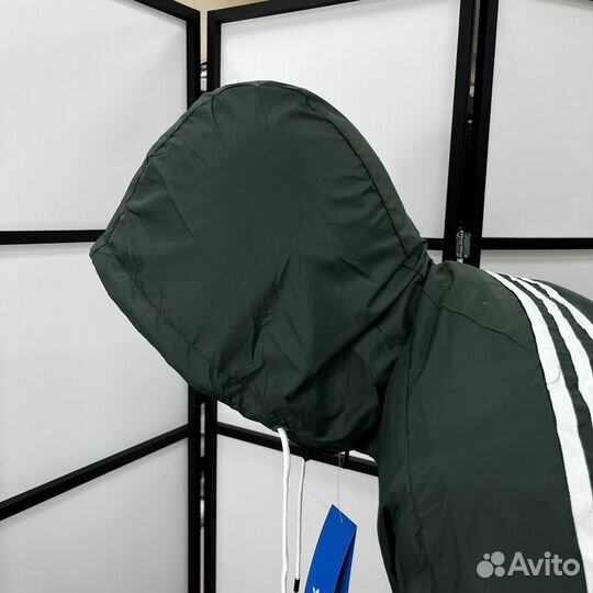 Куртка Adidas (Ветровка)