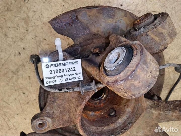 Кулак задний правый Ssang Yong Actyon New