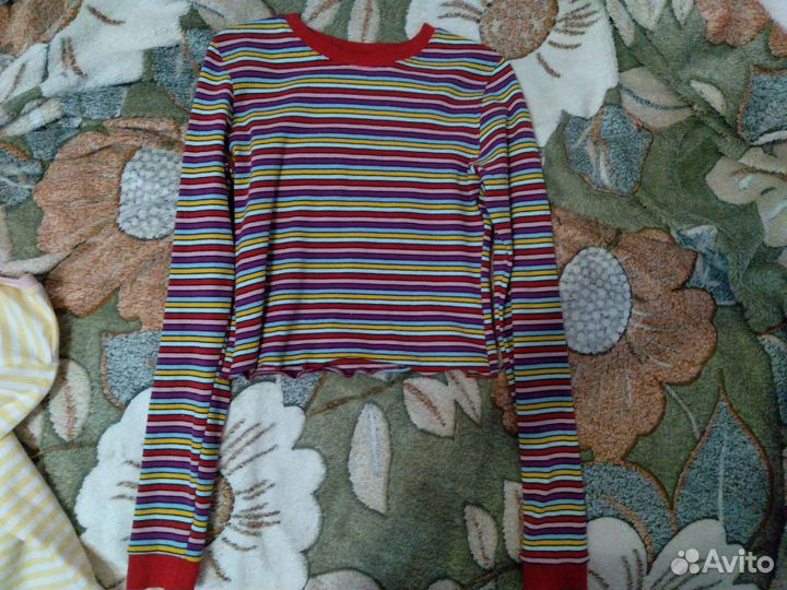 2 пакета женских вещей, основные размеры s-m