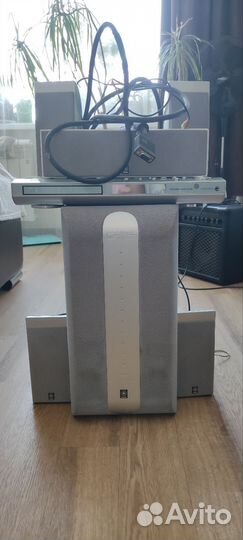 Yamaha DVR-s300(5.1 система, домашний кинотеатр)