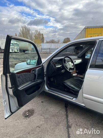 Mercedes-Benz E-класс 2.0 AT, 1999, 300 000 км