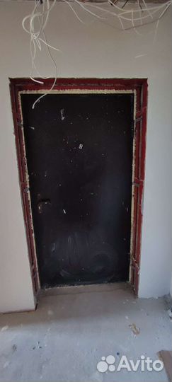 Дверь входная металлическая