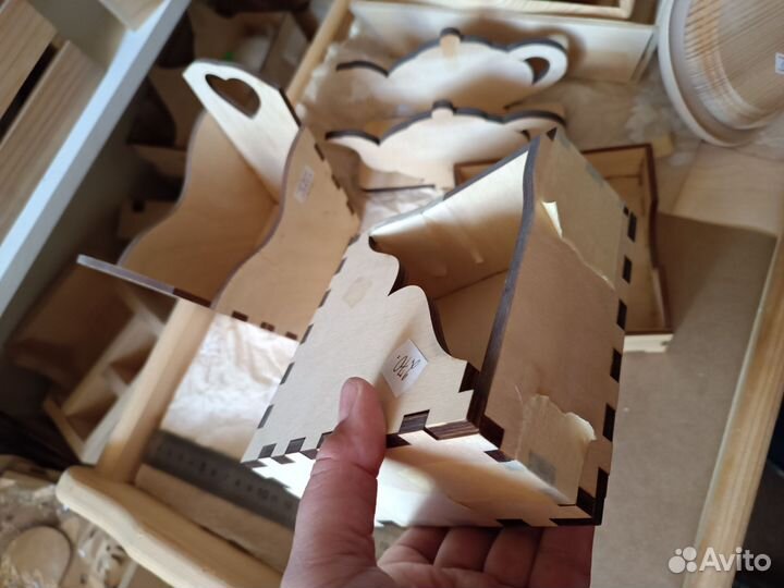 Салфетница деревянная