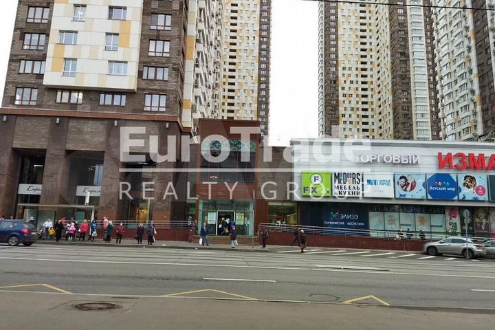 Сдам торговое помещение, 207 м²