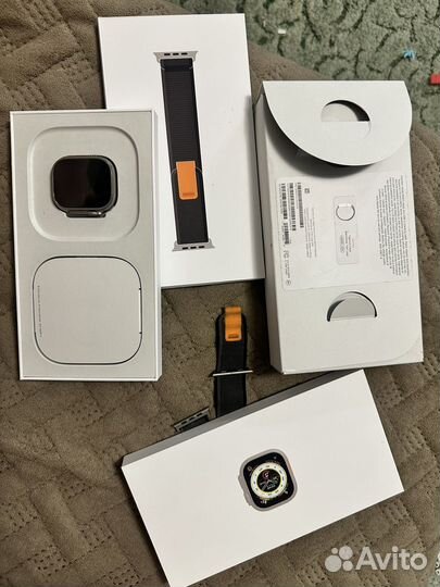 Apple Watch Ultra 49mm Titanium Black/Gray Trail