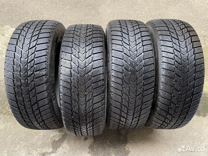Hankook Winter I'Cept IZ2 205/65 R16