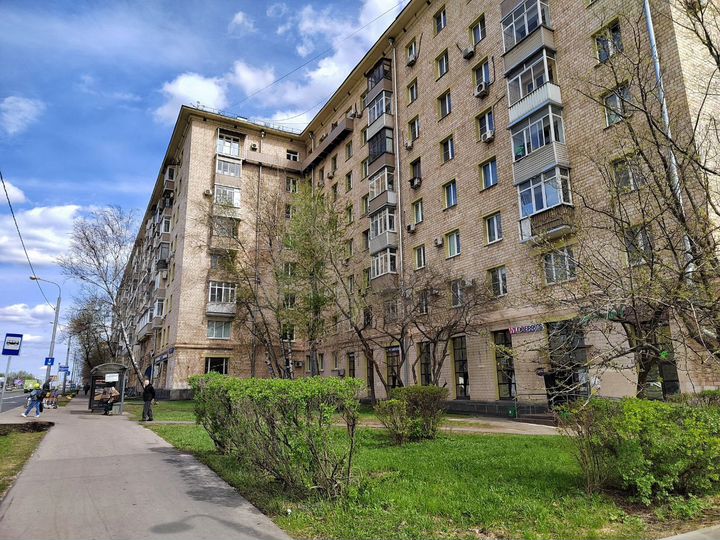 Апартаменты-студия, 13,7 м², 1/7 эт.