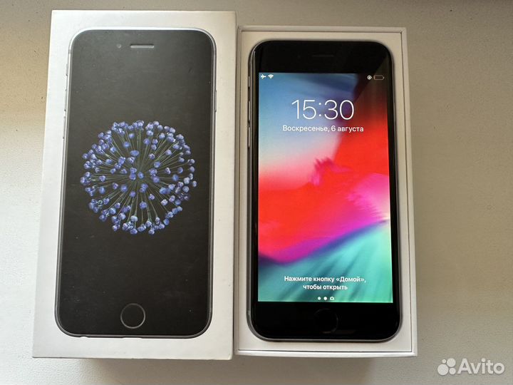 Телефон iPhone 6