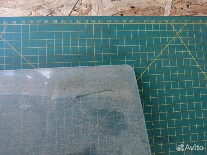 Стекло заднее правое Mazda 626 GC F6