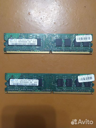 Модуль памяти Samsung m378t6553ezs DDR2 512 Mb