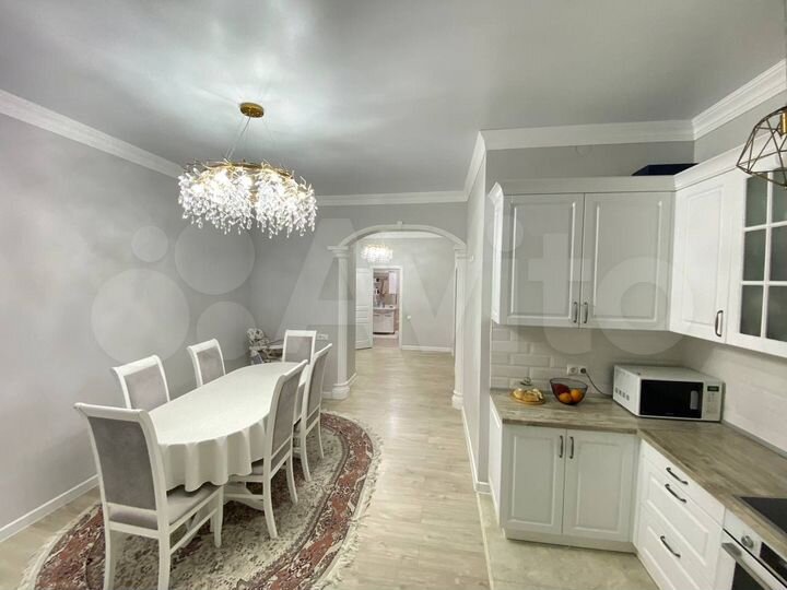 2-к. квартира, 79,3 м², 1/1 эт.