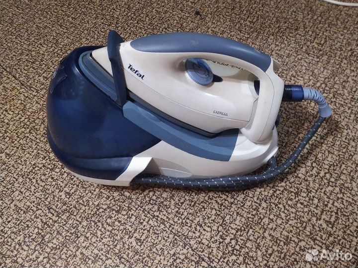 Утюг с парогенератором tefal