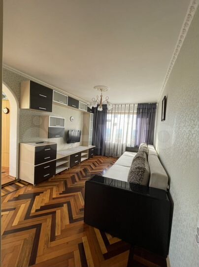 2-к. квартира, 58 м², 8/9 эт.