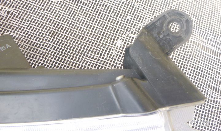 Nissan juke фонарь габаритный правый