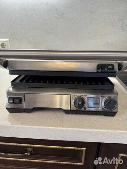 Гриль Bork g801