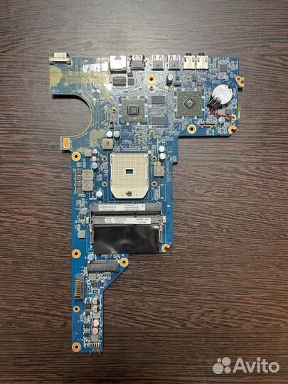 Материнская плата на HP DA0R23MB6D0