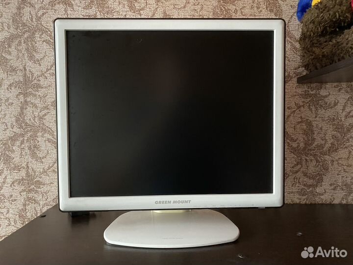 Монитор 19 дюймов