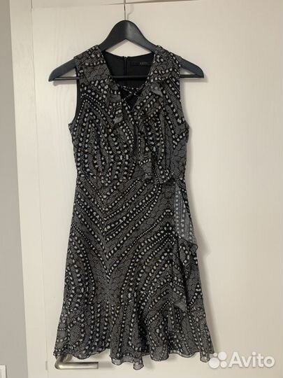 Платье Guess xs