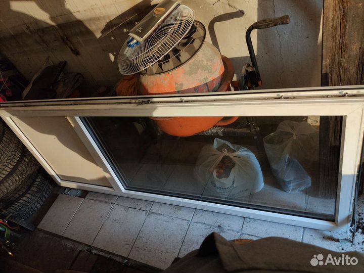 Дверь пластиковая. Балконная