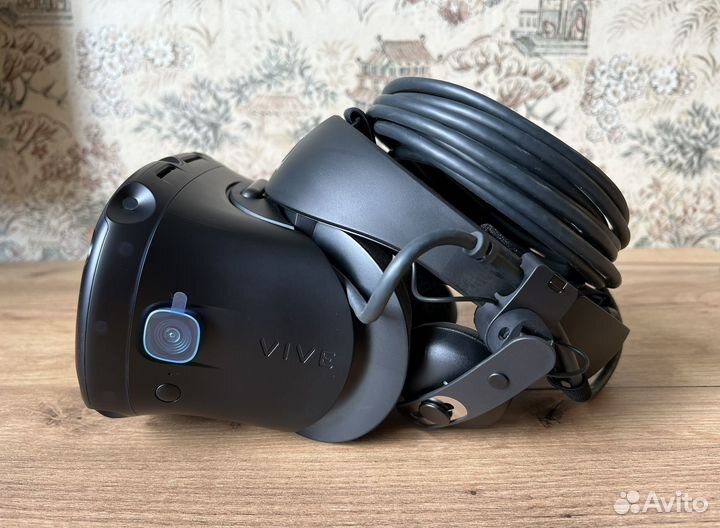 HTC Vive Cosmos Elite полный комплект