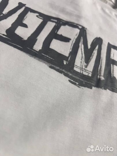 Vetements футболка оверсайз vultures Хит 2024