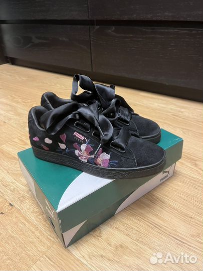 Кроссовки Puma Suede Heart Flowery