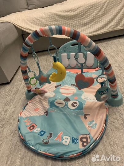 Развивающий коврик с пианино