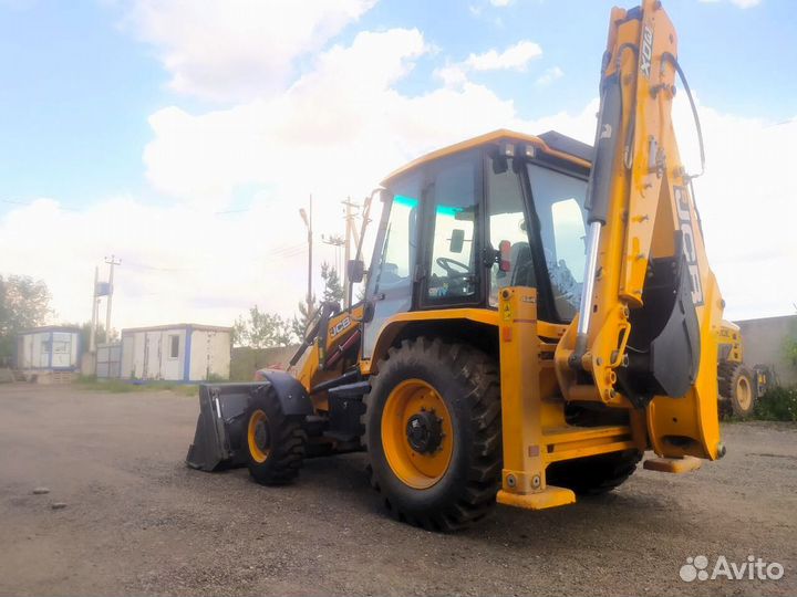 Экскаватор-погрузчик JCB 3CX, 2024