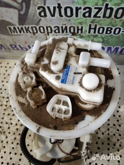Насос топливный Toyota Corolla