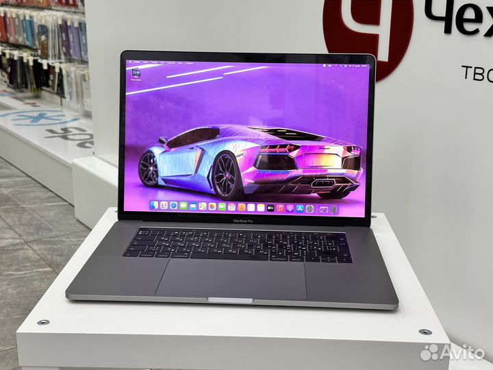 MacBook Pro 15 2018 Touch Bar i7 16Gb SSD 512Gb