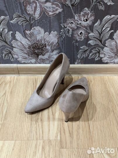 Туфли женские 37 размер