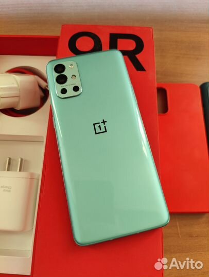 OnePlus 9R, 8/128 ГБ