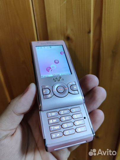 Sony Ericsson W595