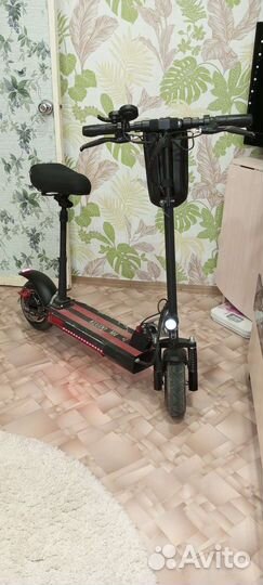 Электросамокат kugoo m4