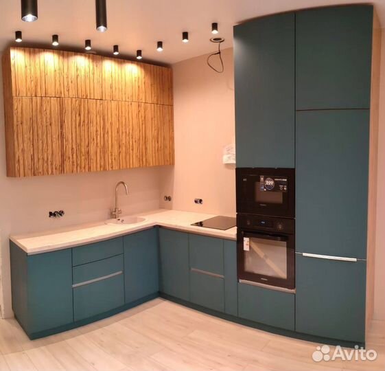 Кухня угловая на заказ