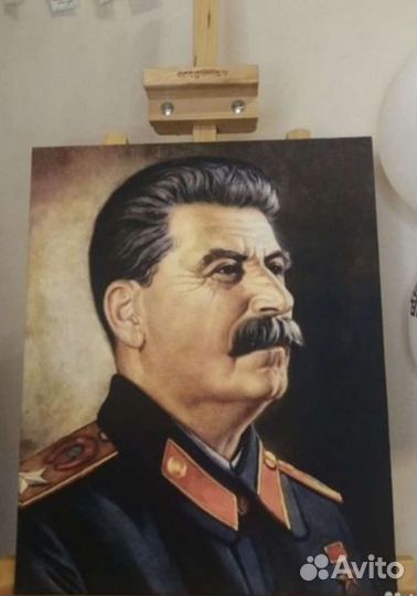 Портреты Сталина, Берии, Дзержинского, Андропова