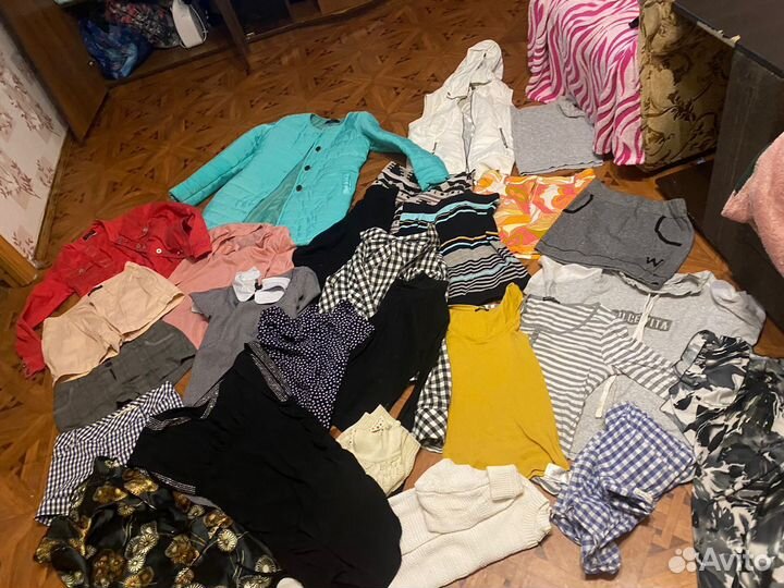 Большая коробка вещей