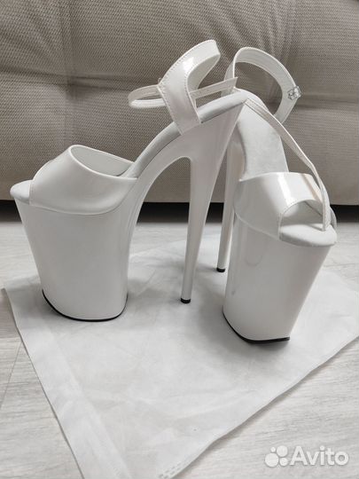 Стрипы четверки 38