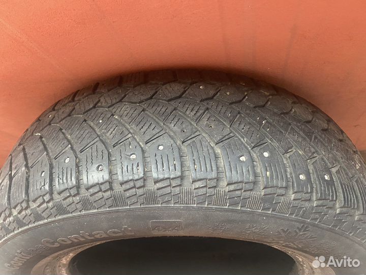Continental Conti4x4IceContact 215/70 R16 100T