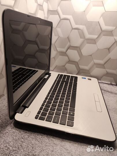 Белоснежный HP c SSD/1000GB/intel/8Гб Озу/Офис