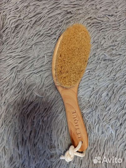 Щетка для сухого массажа Летик