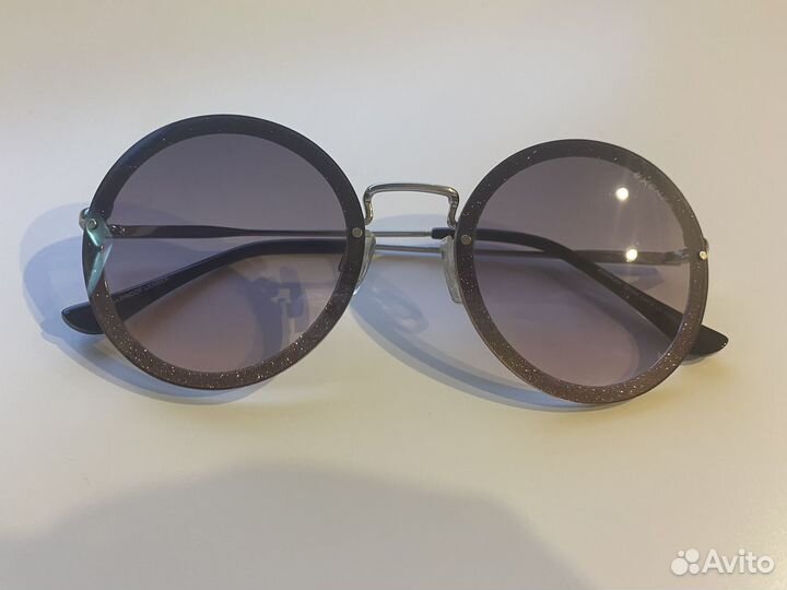 Солнцезащитные очки