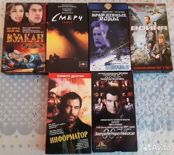 Видеокассеты с фильмами