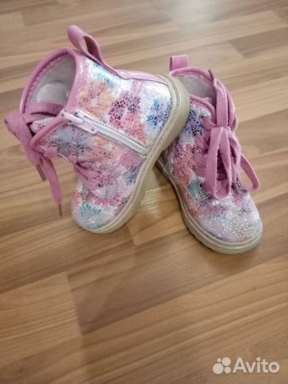 Осенние ботинки детские